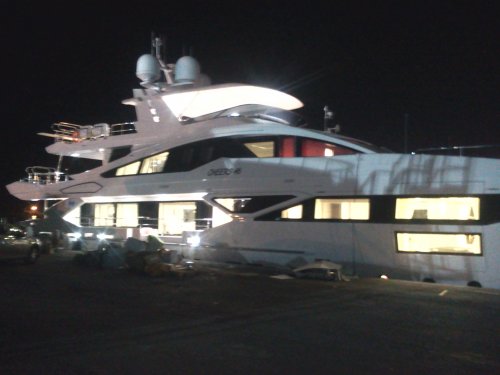 Yacht 140 piedi
